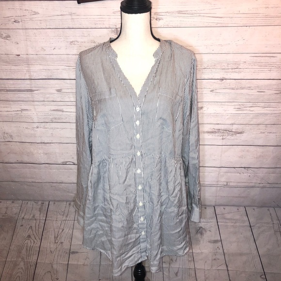 torrid Tops - Torrid 1 Black Striped Tunic Top Plus Size 1X LS